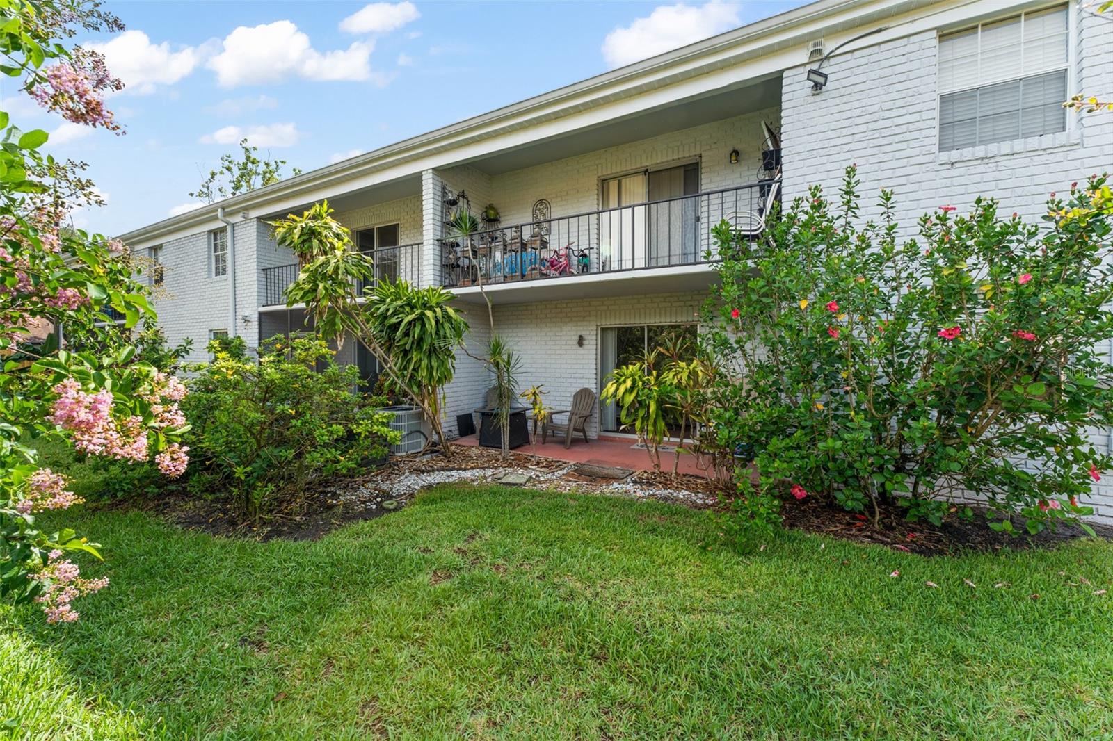 Image 24 of 27 For 225 Lewfield Circle 225