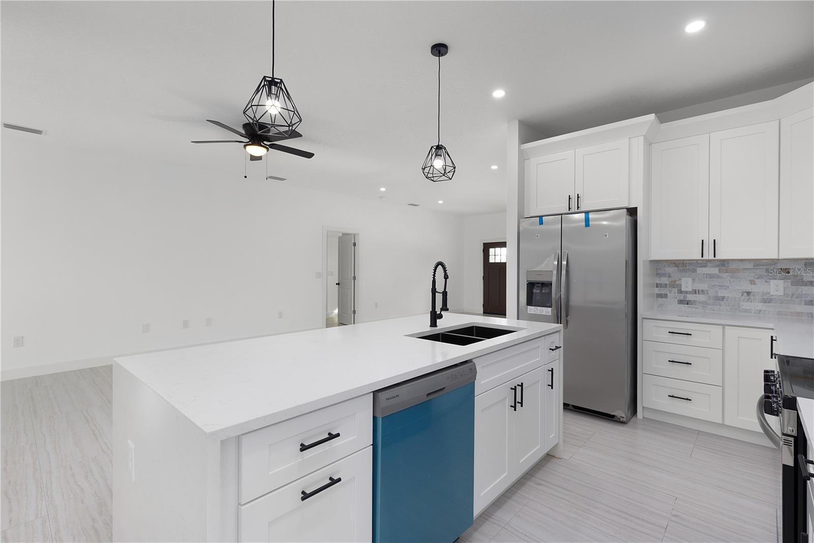 Image 15 of 38 For 26345 Trinilas Drive