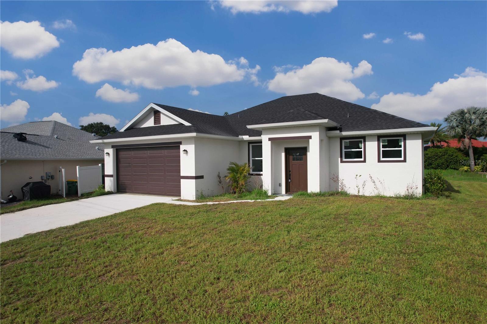 Image 2 of 38 For 26345 Trinilas Drive