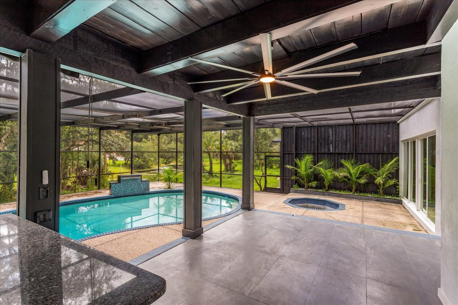 Image 44 of 56 For 305 Sweetwater Club Circle