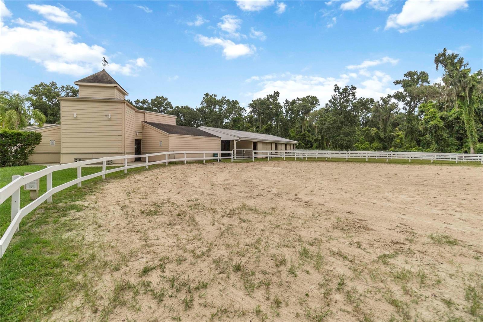 Image 41 of 77 For 146 Wisteria Drive