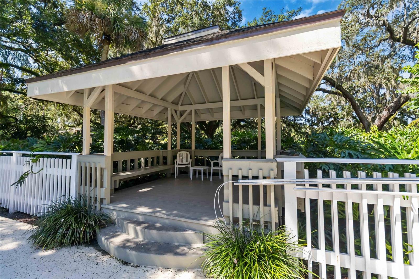 Image 56 of 77 For 146 Wisteria Drive