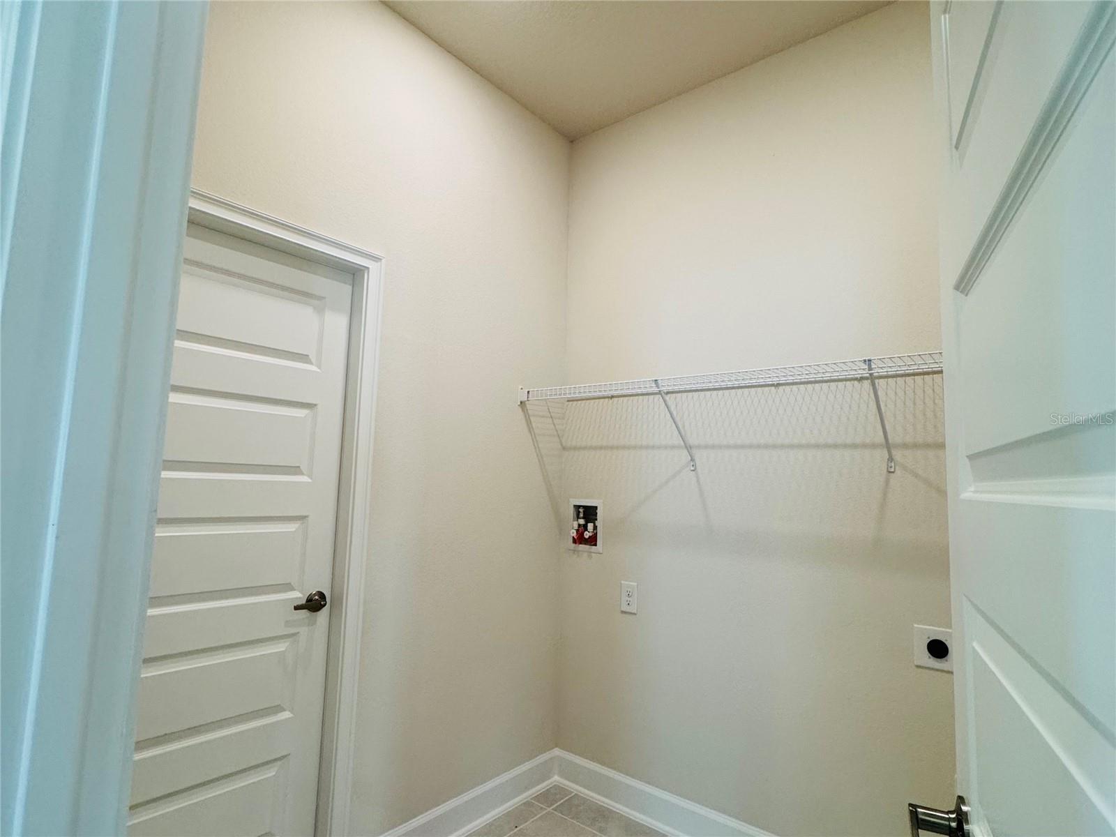 Image 15 of 32 For 4364 Sagefield Drive