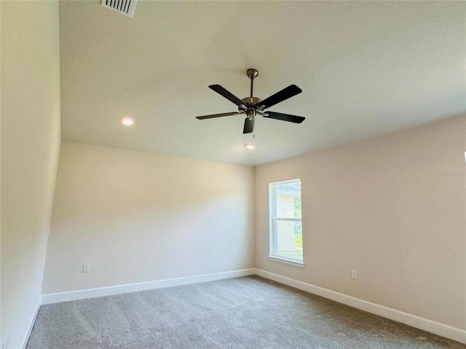 Image 19 of 32 For 4364 Sagefield Drive