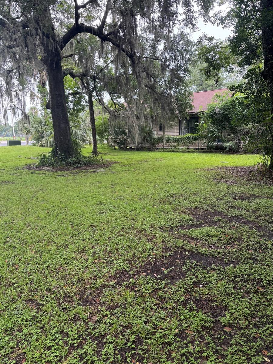 Image 4 of 5 For 1324 Silver Springs Boulevard