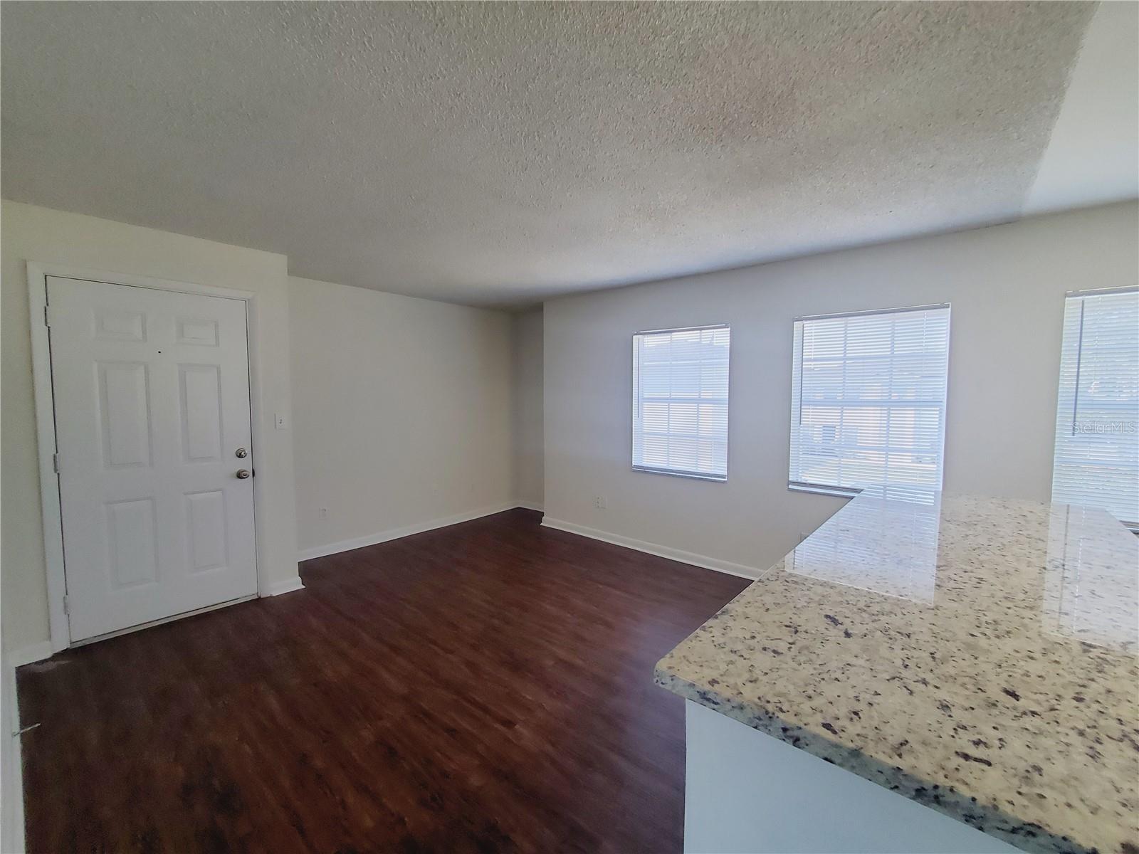 Image 7 of 13 For 5264 Davisson Avenue