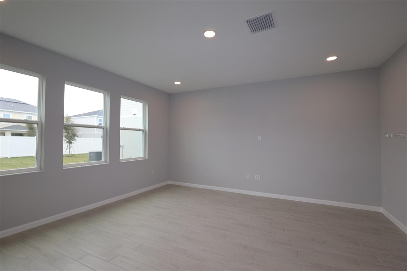 Image 23 of 34 For 1156 Basalt Lane