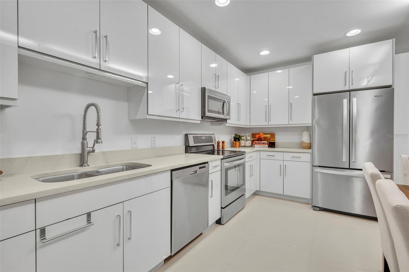 Image 12 of 50 For 438 Swoope Avenue