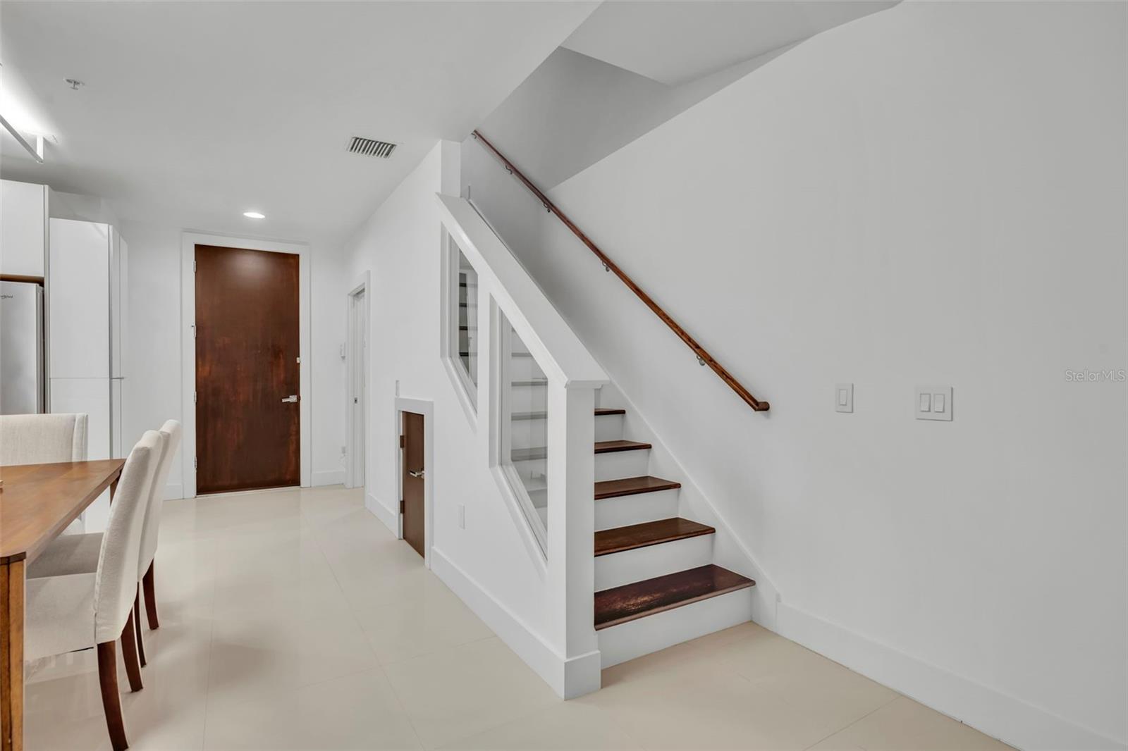 Image 18 of 50 For 438 Swoope Avenue