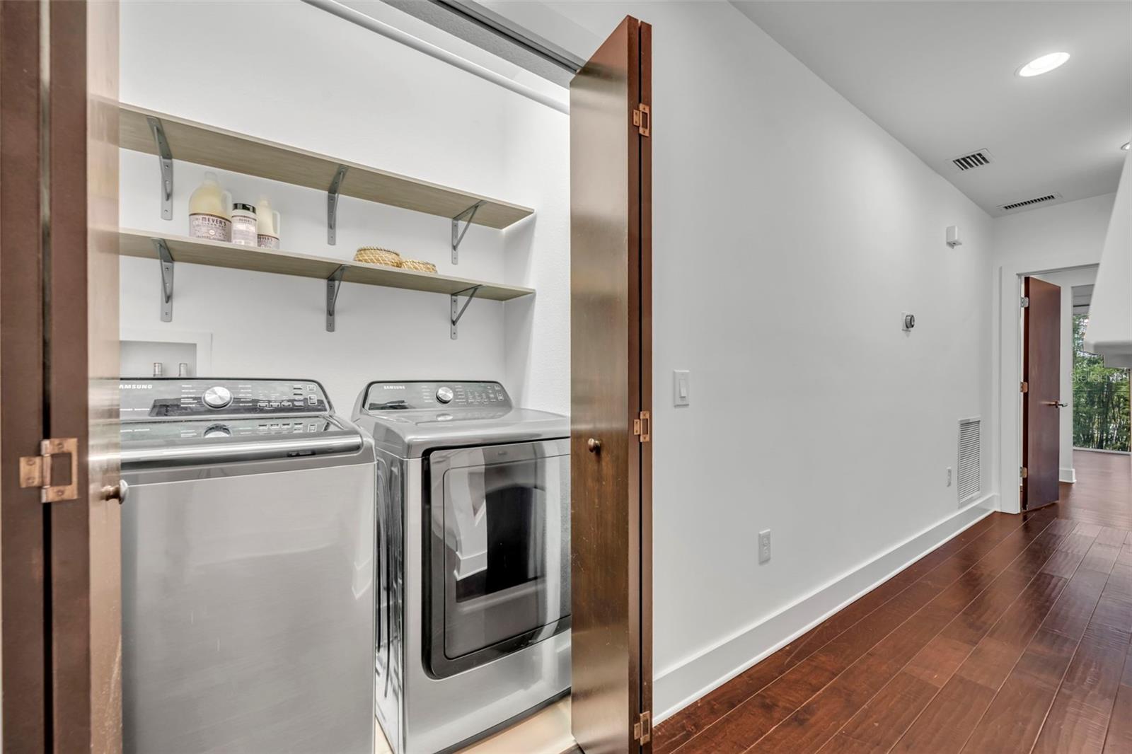 Image 24 of 50 For 438 Swoope Avenue