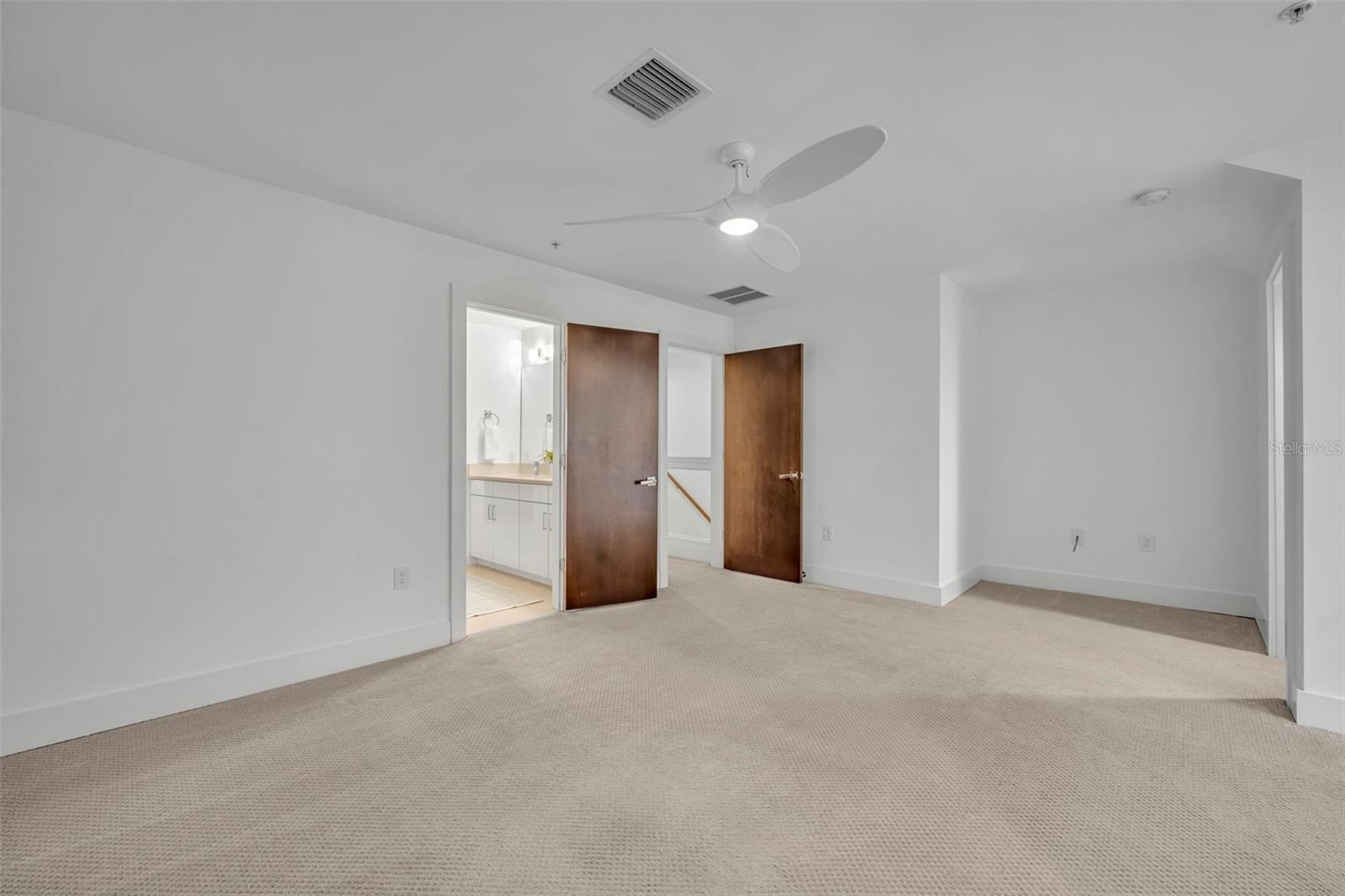 Image 33 of 50 For 438 Swoope Avenue