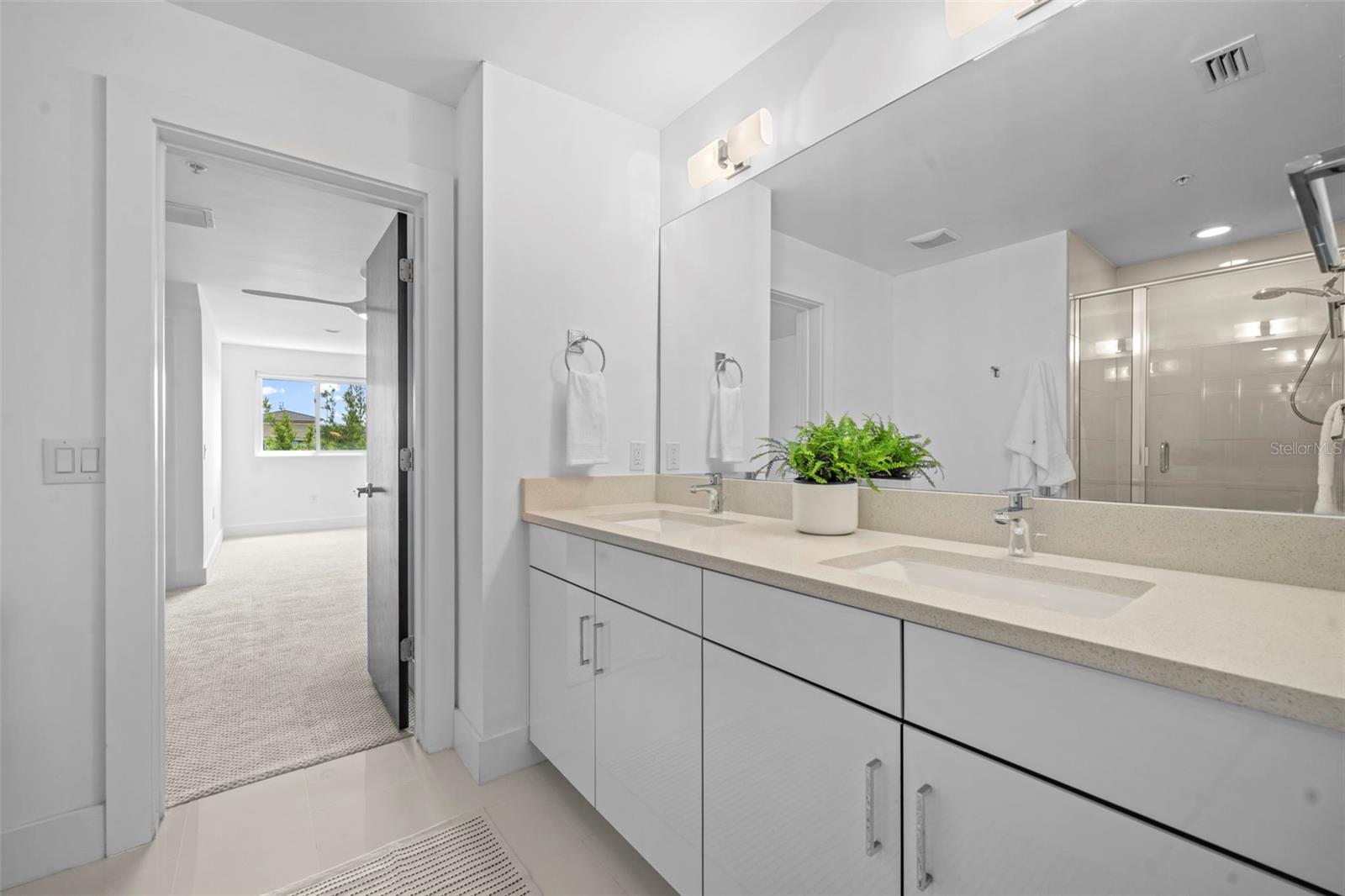 Image 35 of 50 For 438 Swoope Avenue