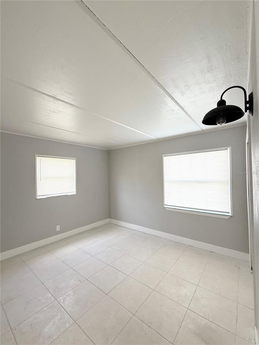 Image 13 of 13 For 302 Spring Garden Avenue A01