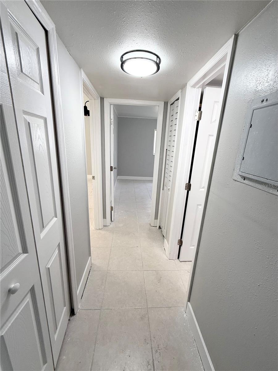 Image 7 of 13 For 302 Spring Garden Avenue A01