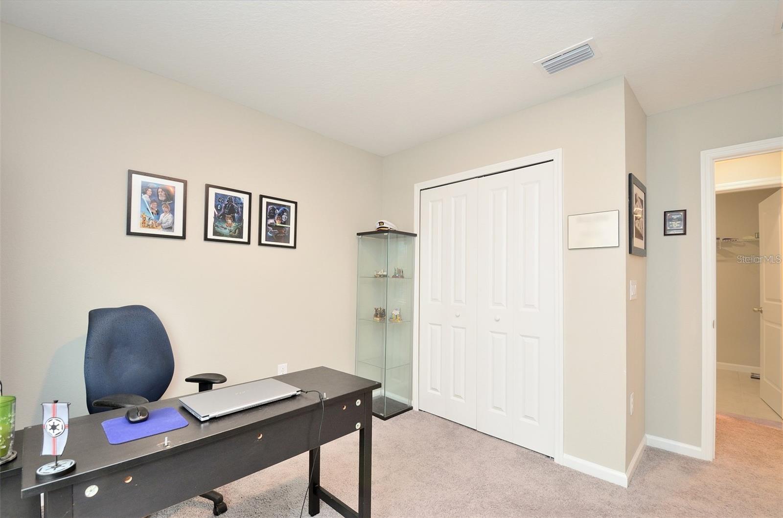 Image 15 of 23 For 520 Aviana St