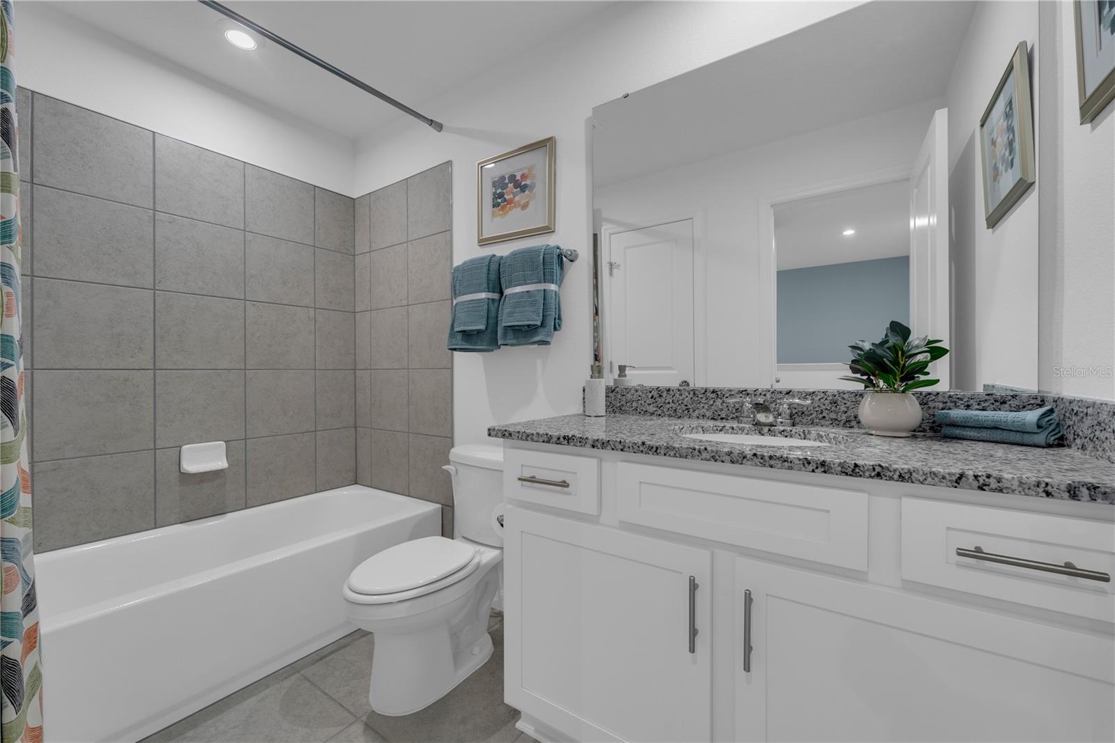 Image 19 of 32 For 3346 Thicket Street