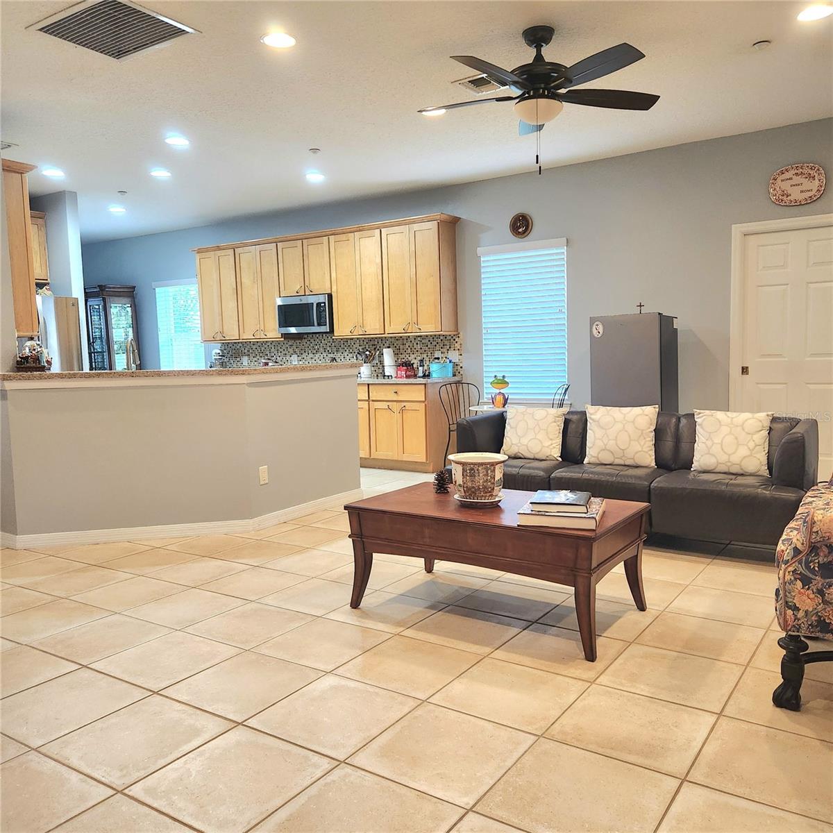 Image 13 of 45 For 9622 Cypress Pine Street