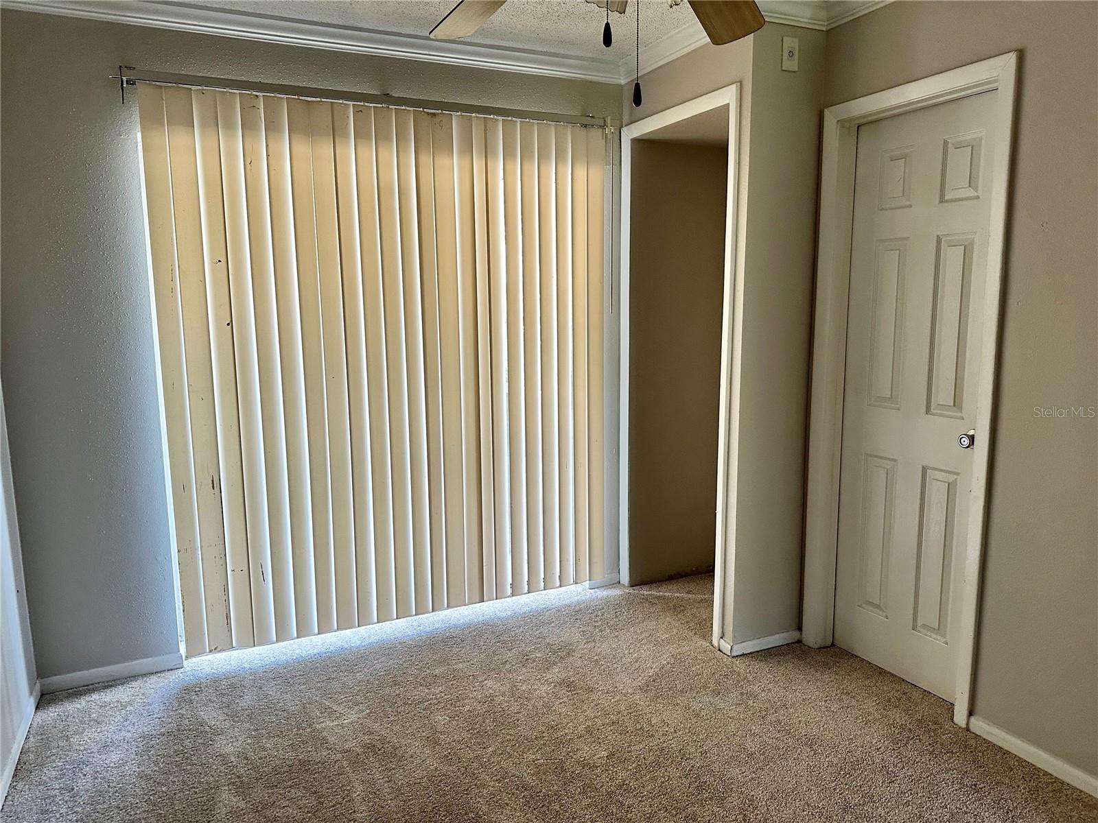Image 7 of 22 For 121 Oyster Bay Circle 160