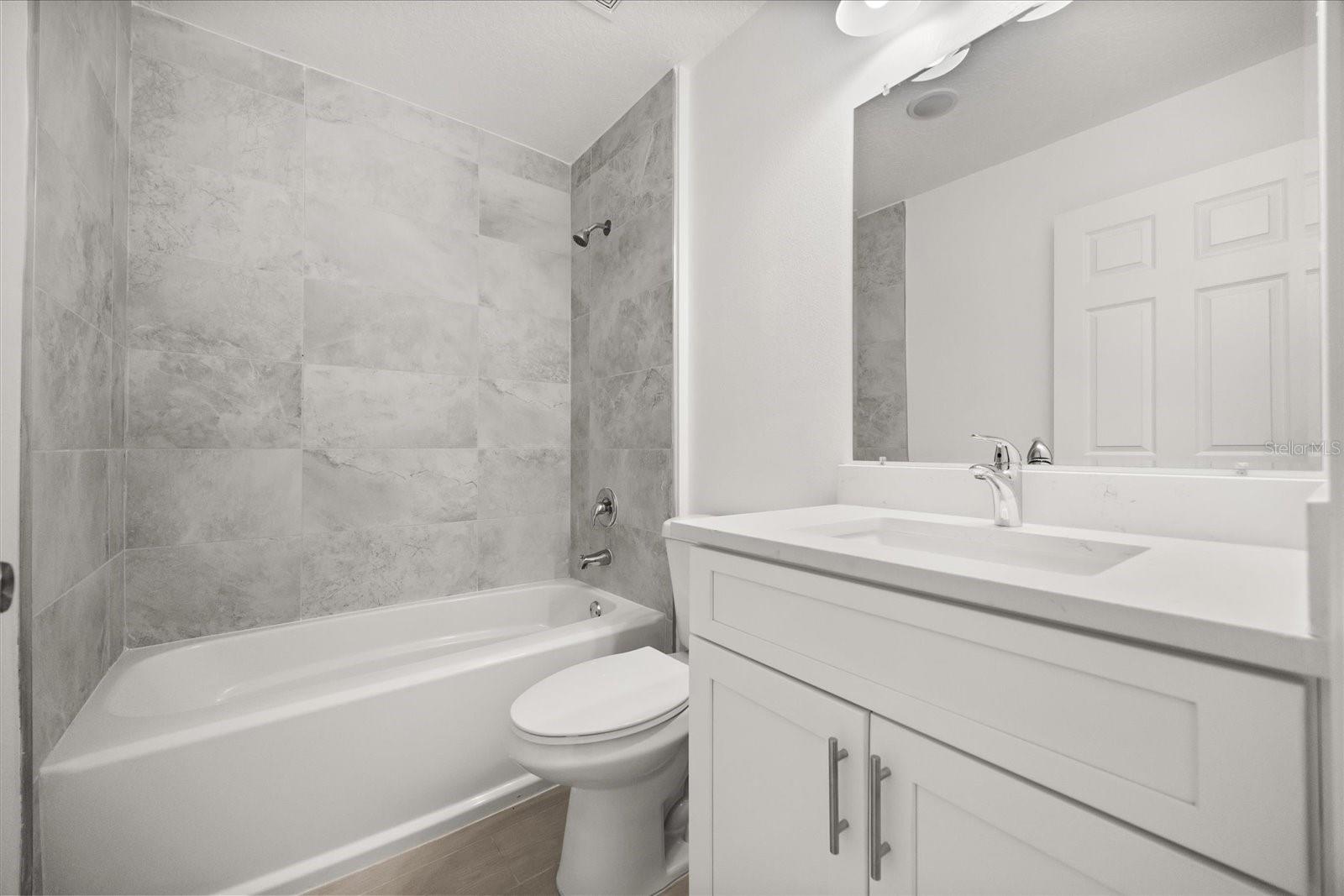 Image 22 of 34 For 531 Rhodes Drive