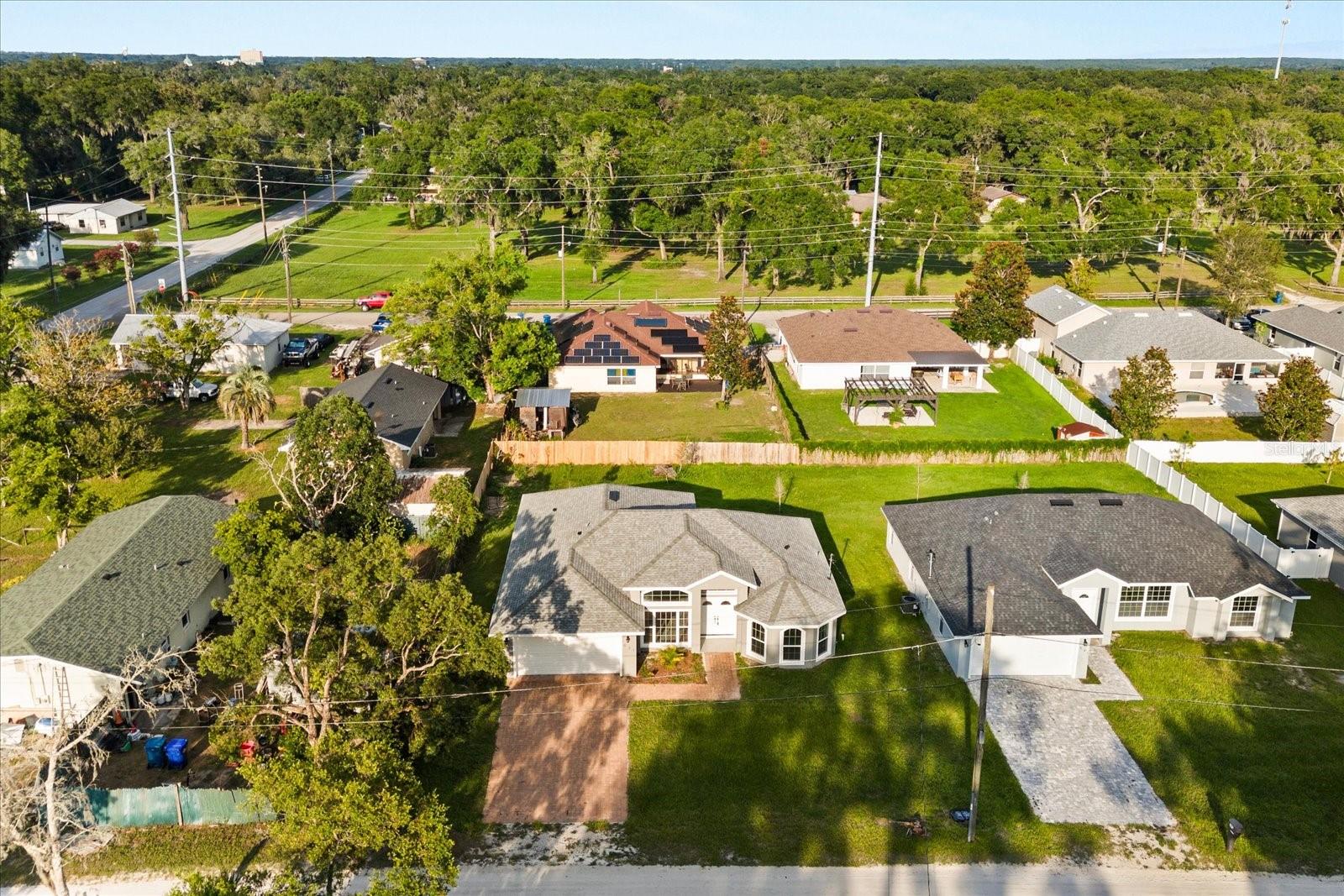 Image 6 of 34 For 531 Rhodes Drive