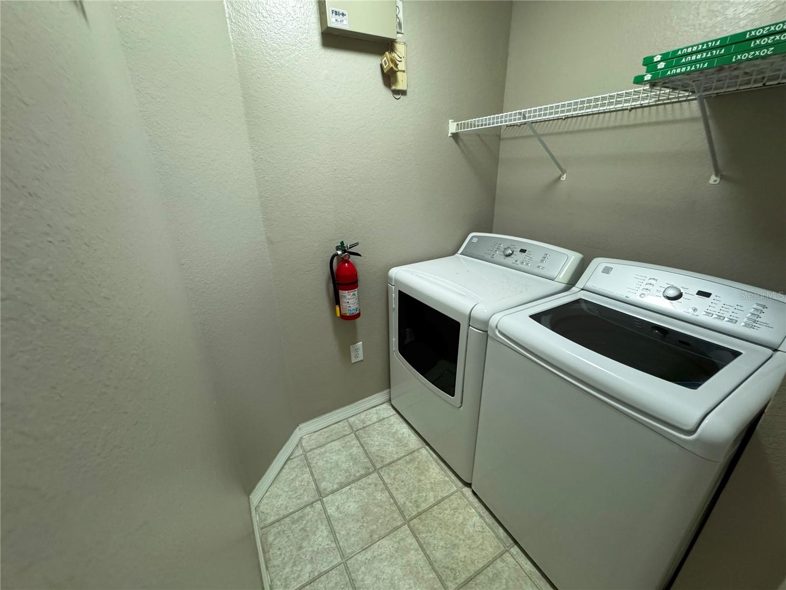 Image 12 of 19 For 5455 Vineland Road 3210