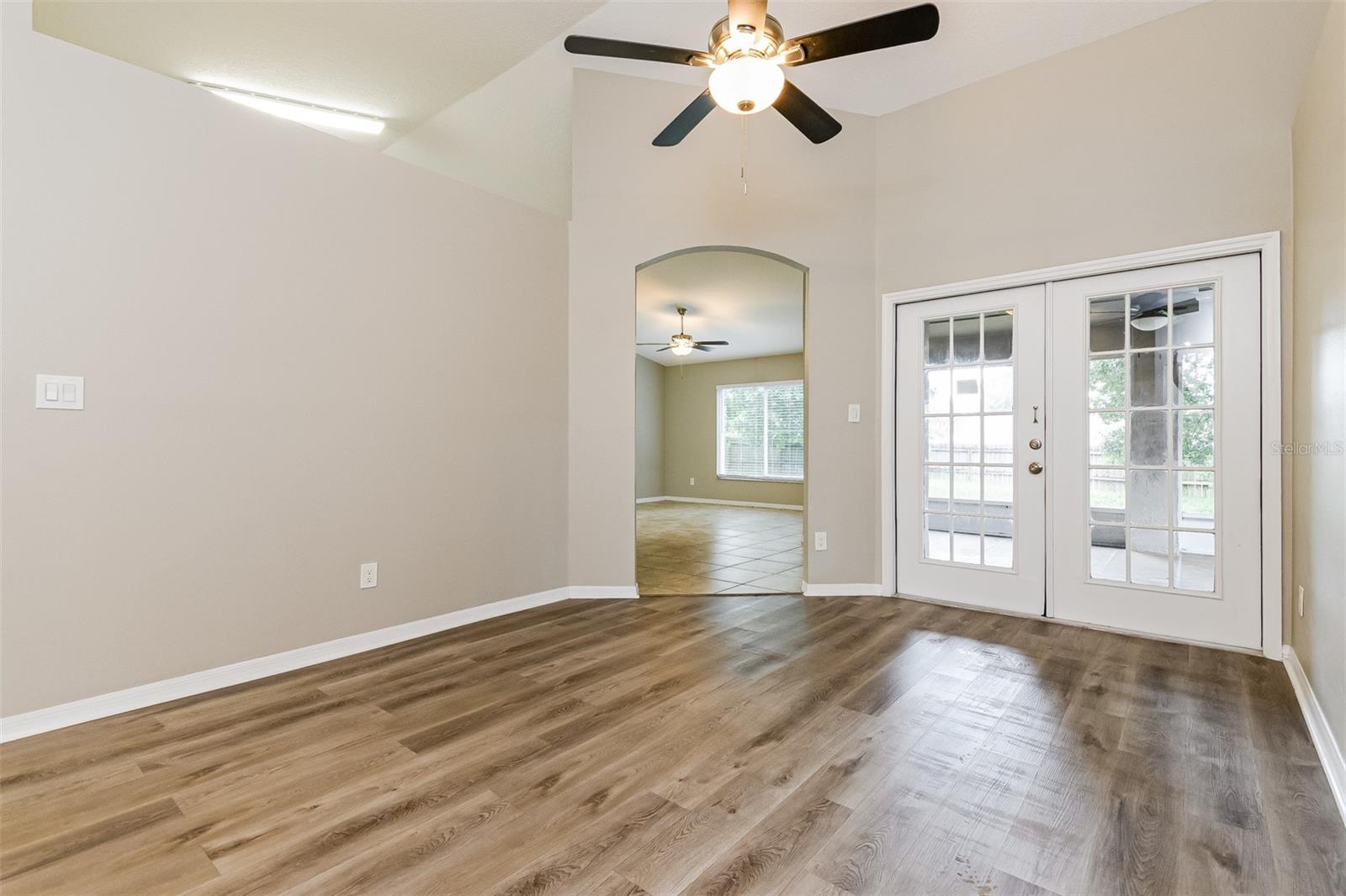 Image 2 of 21 For 14514 Greater Hills Boulevard