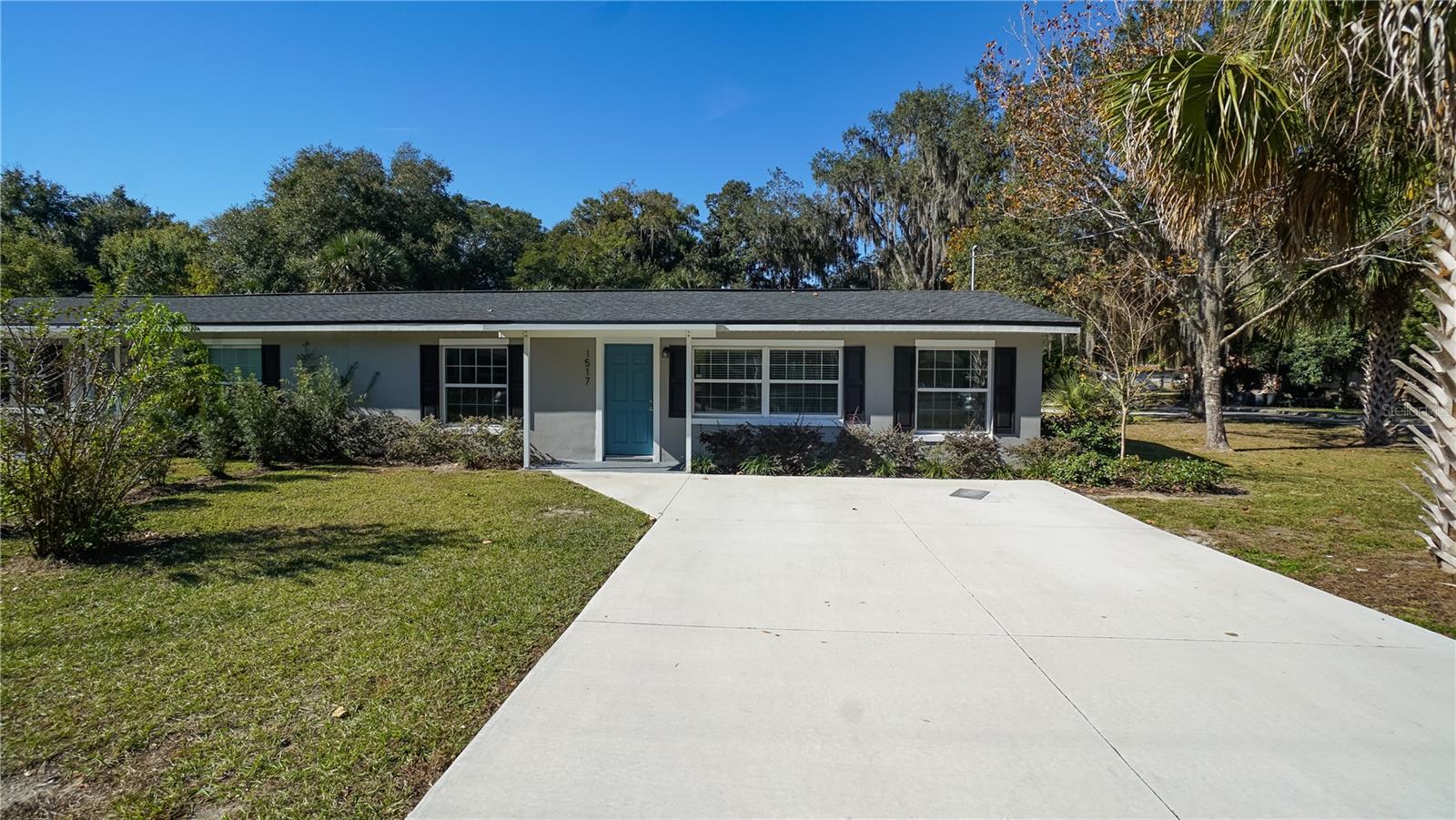 Image 2 of 31 For 1517 Grandview Street