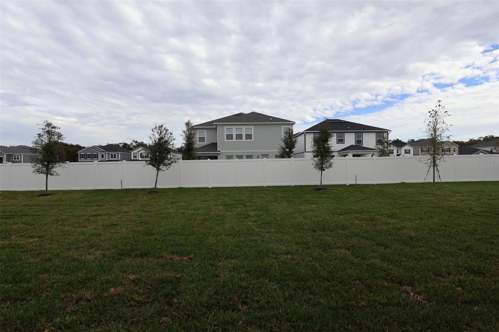 Image 29 of 34 For 805 River Stone Trail