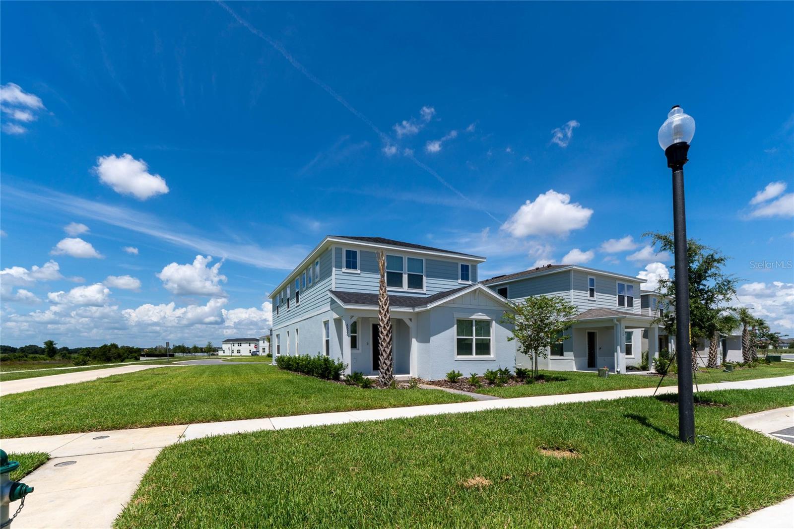 Image 2 of 29 For 6526 Tabebuia Parkway