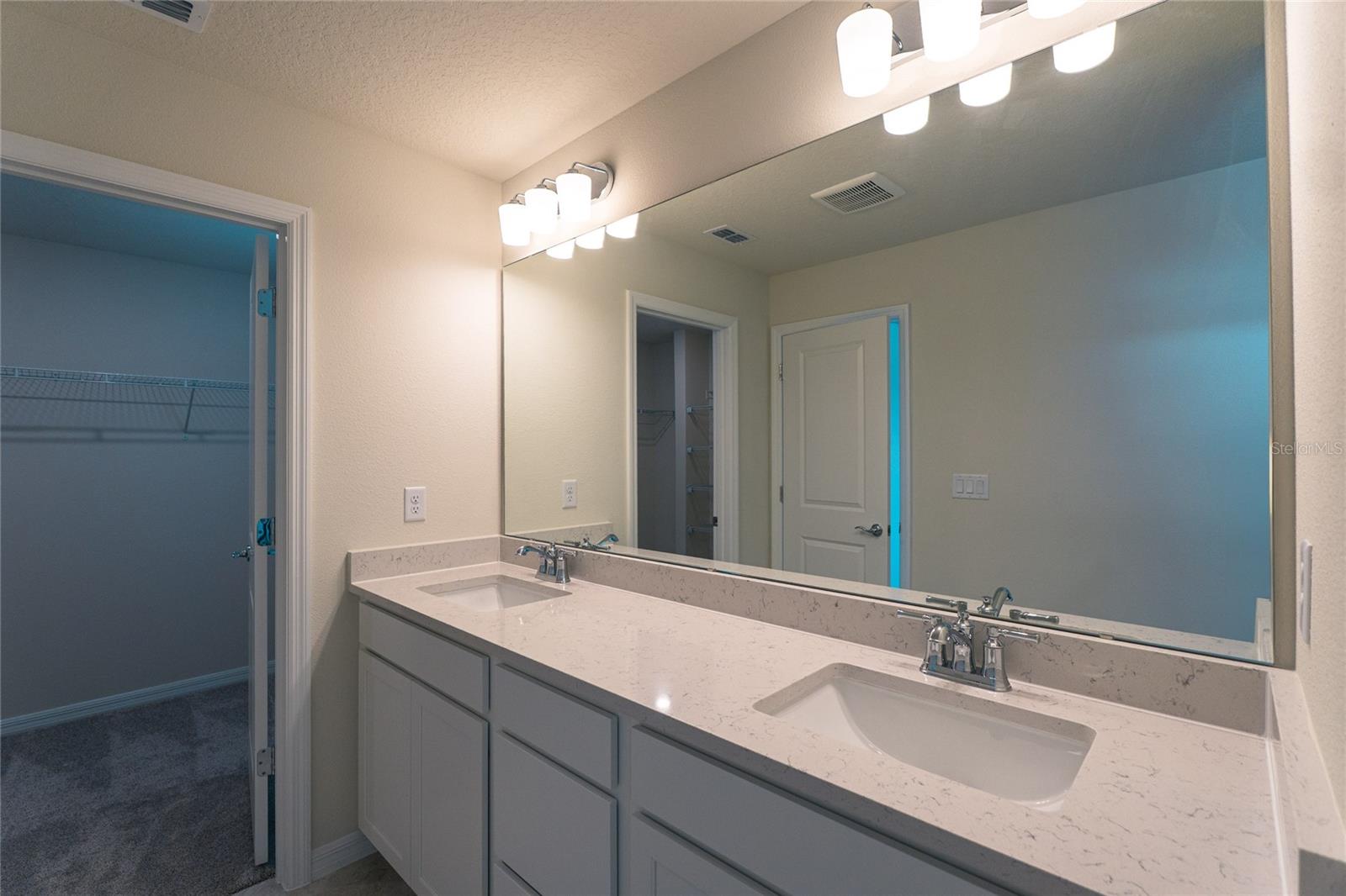 Image 21 of 29 For 6526 Tabebuia Parkway