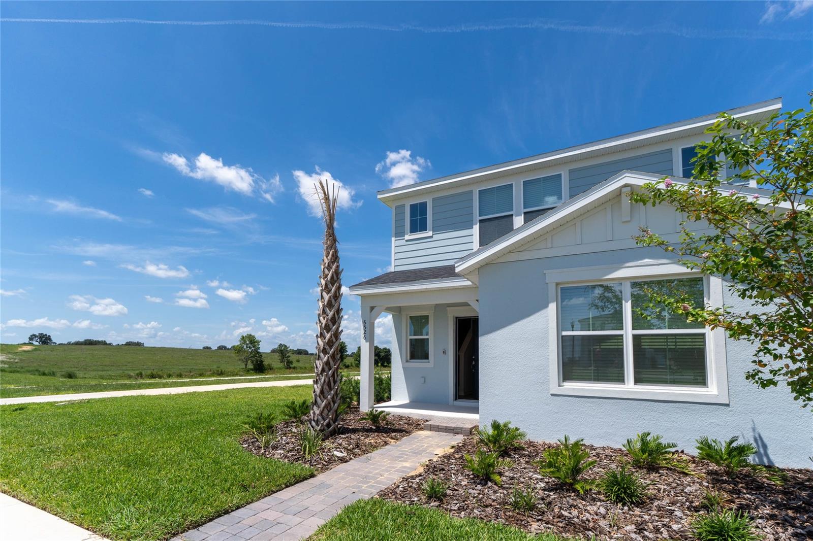 Image 4 of 29 For 6526 Tabebuia Parkway