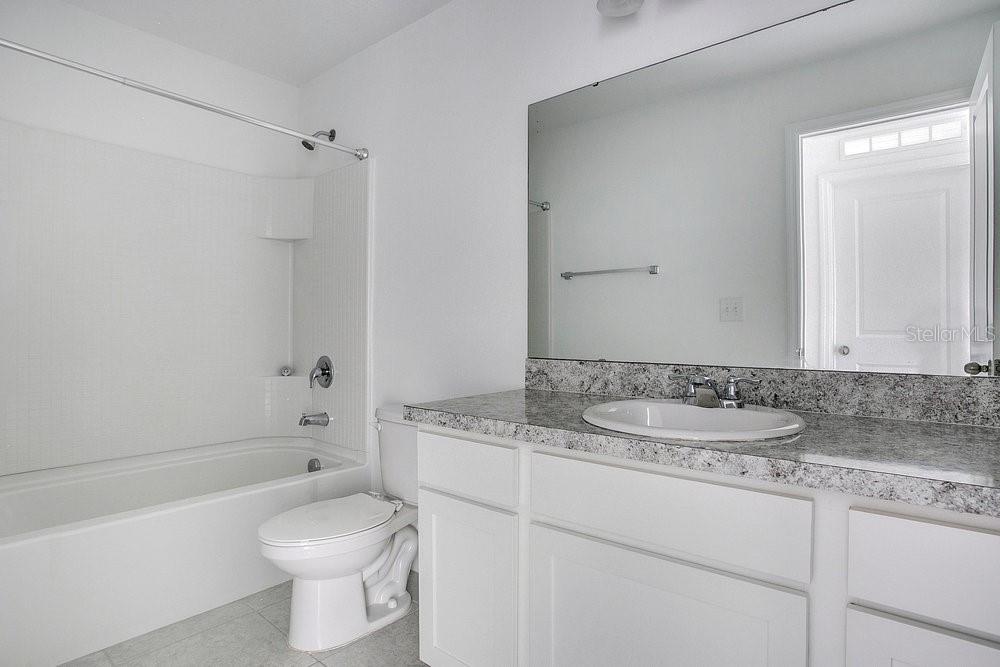 Image 11 of 26 For 433 Madison Drive