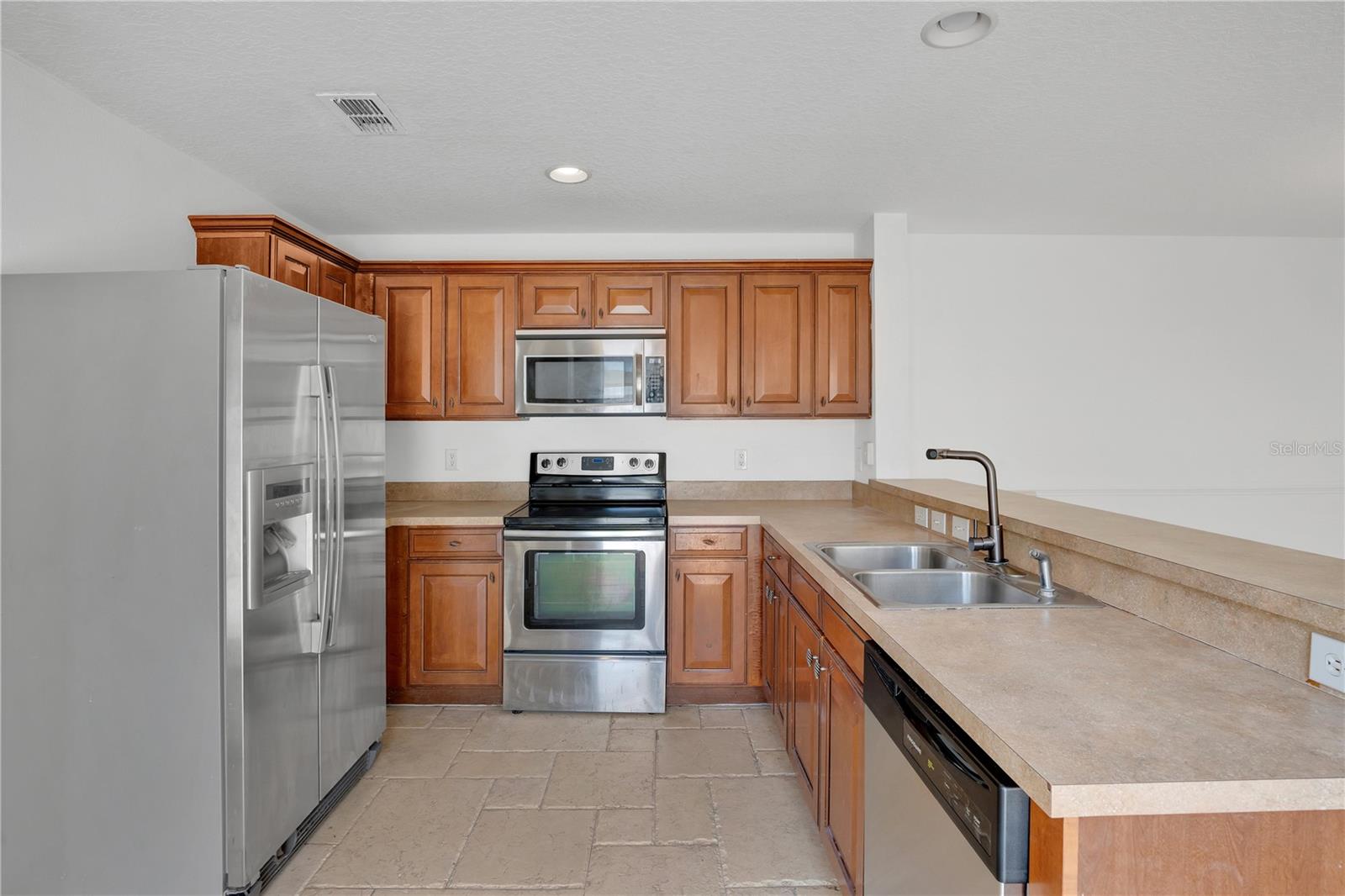 Image 11 of 57 For 3009 Auriga Drive