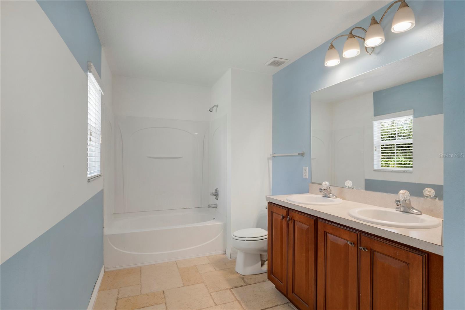 Image 17 of 57 For 3009 Auriga Drive