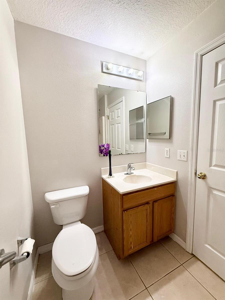 Image 36 of 51 For 4770 Elena Way