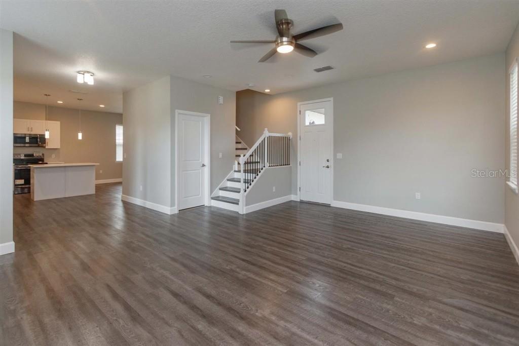 Image 11 of 19 For 2925 Central Boulevard