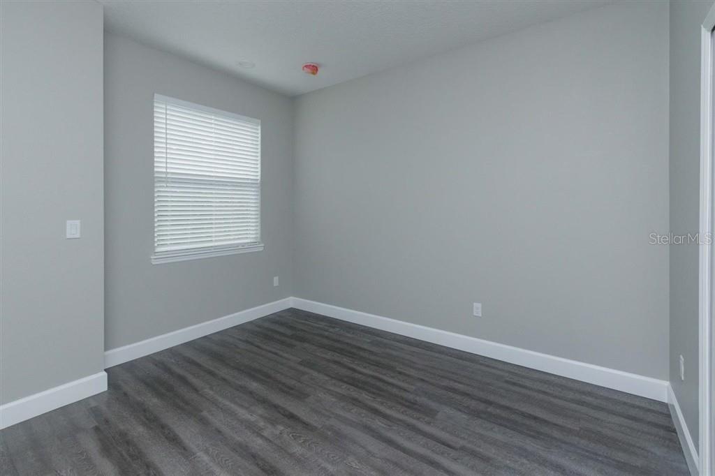 Image 18 of 19 For 2925 Central Boulevard