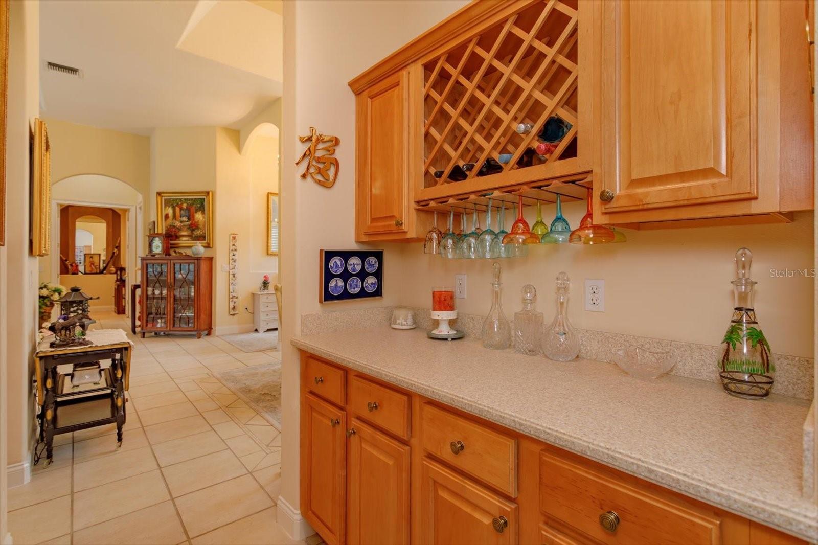 Image 19 of 43 For 5437 Maple Ridge Court