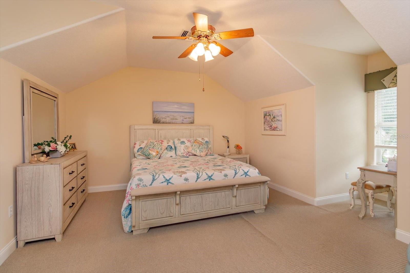 Image 21 of 43 For 5437 Maple Ridge Court