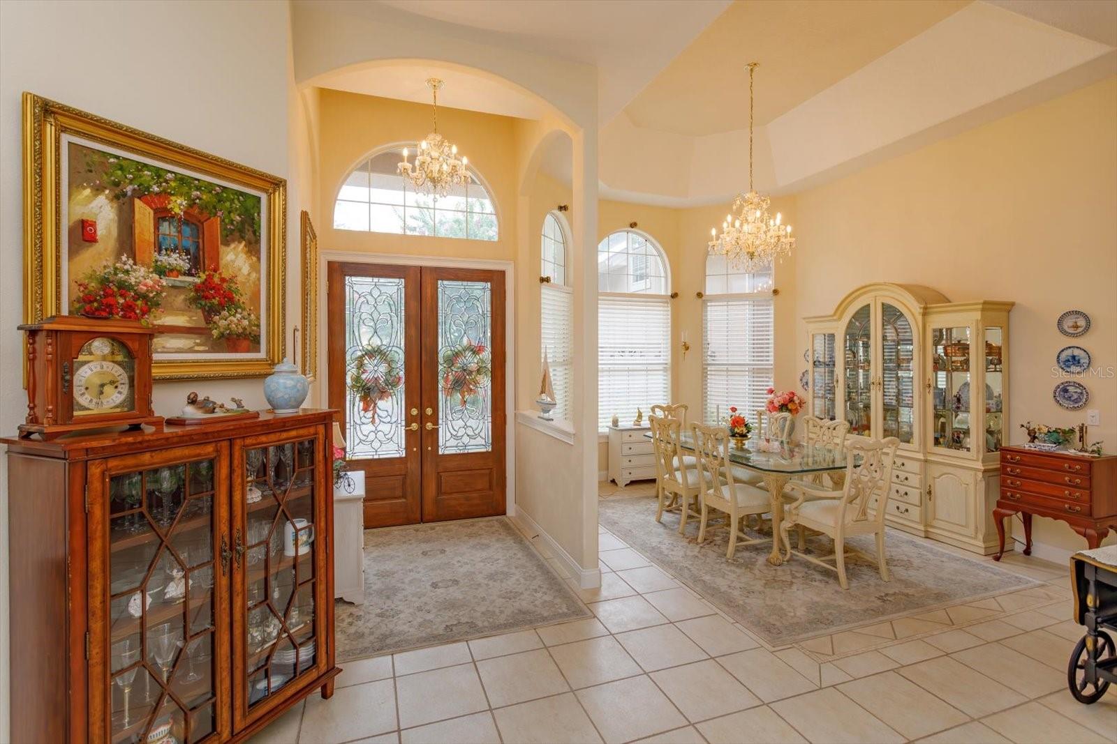 Image 6 of 43 For 5437 Maple Ridge Court