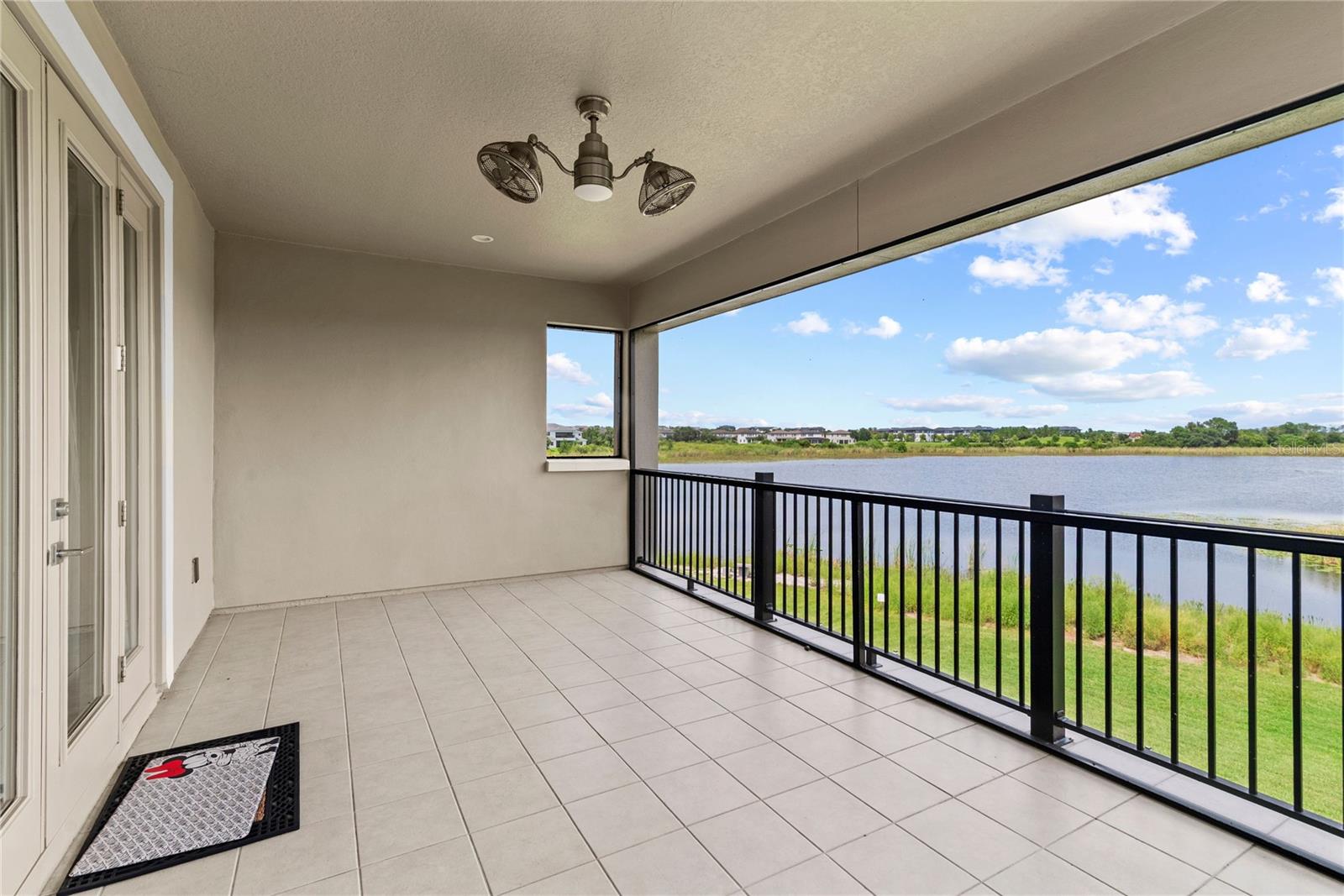 Image 33 of 83 For 15576 Shorebird Lane