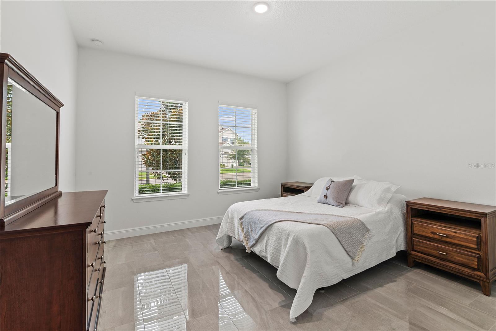 Image 26 of 65 For 5391 Golden Apple Drive