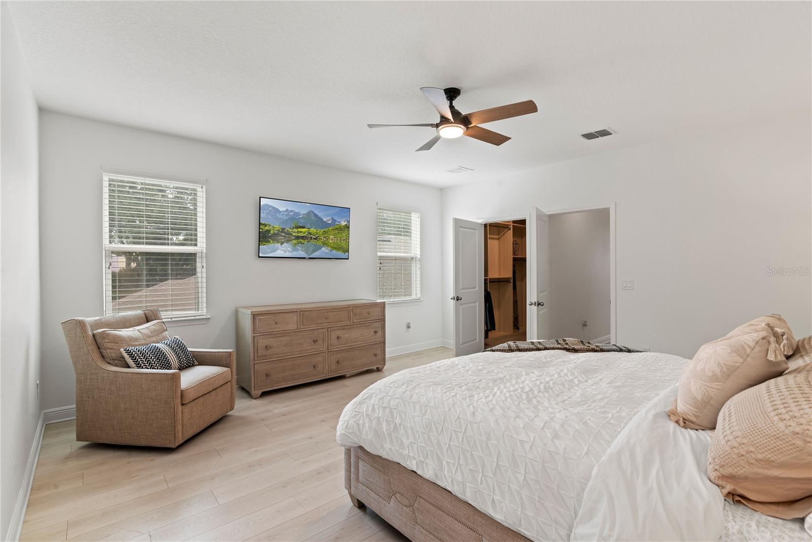 Image 38 of 65 For 5391 Golden Apple Drive