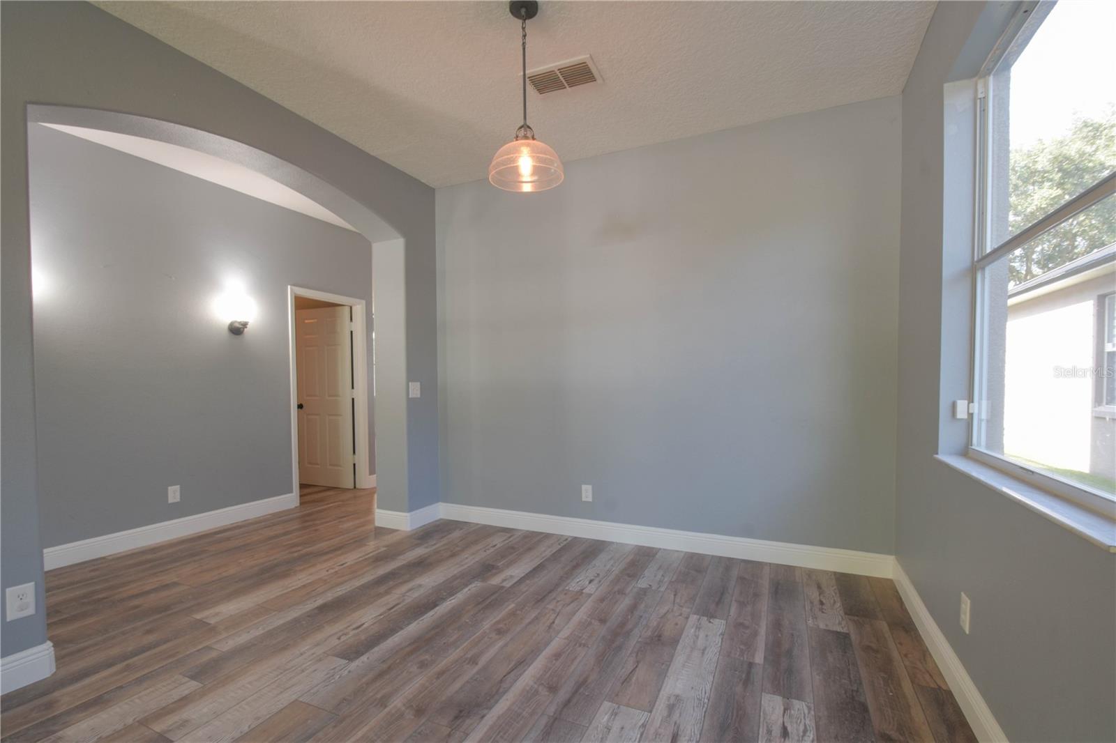 Image 11 of 46 For 1843 Anna Catherine Drive