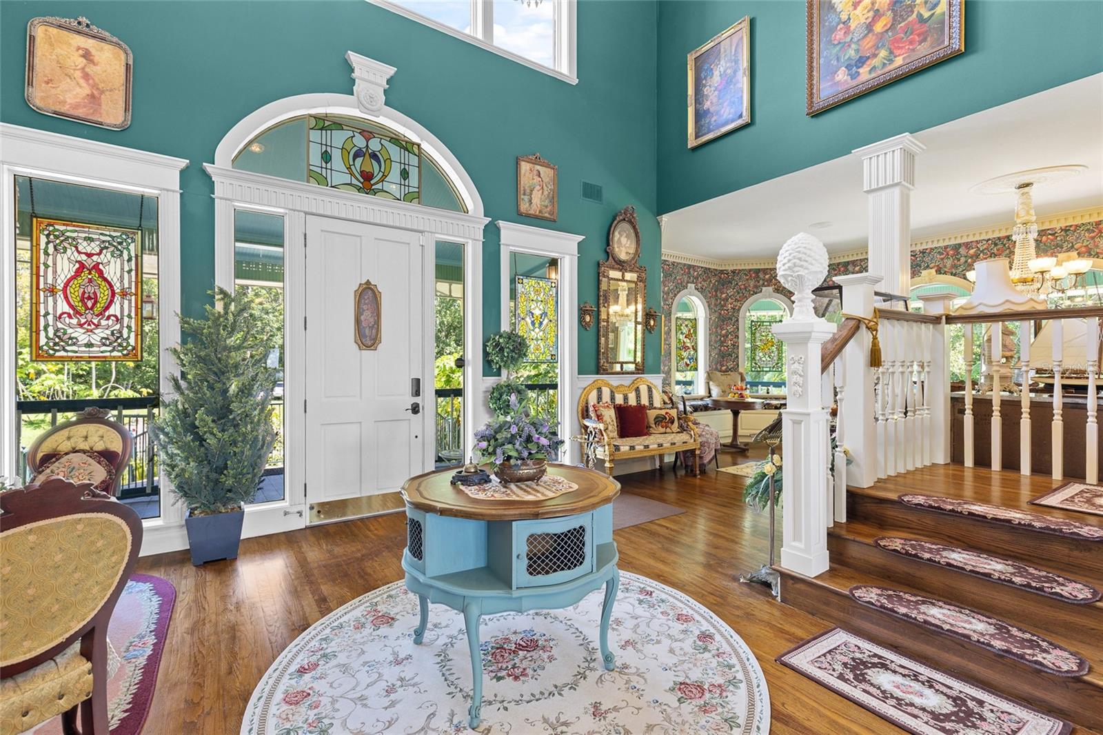 Listing photo id 8 for 6275 Halabrin Road