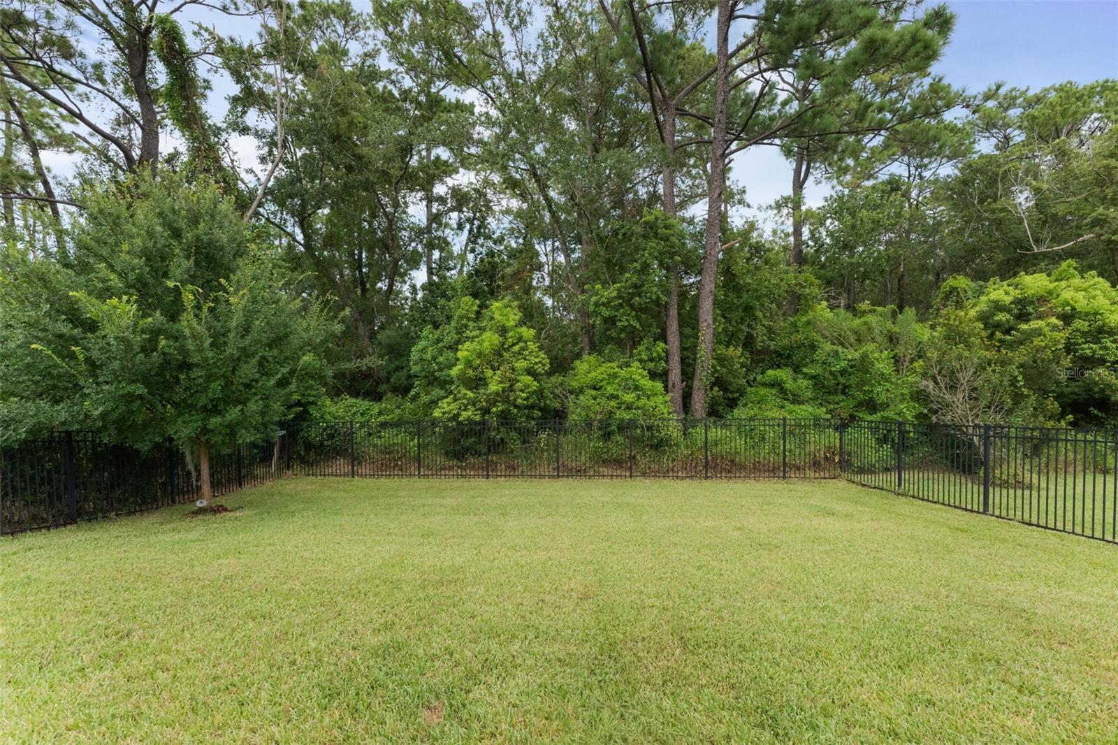 Image 30 of 45 For 2074 Laurelwood Way