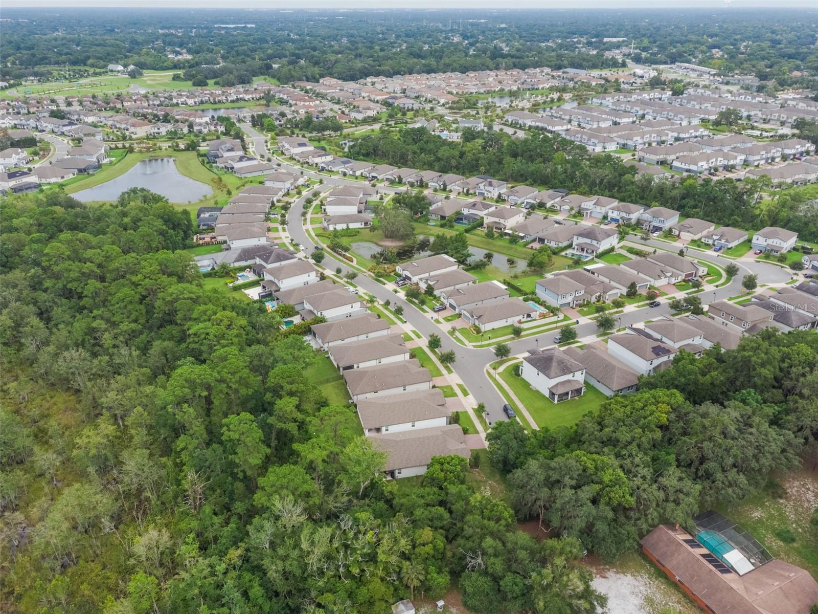 Image 33 of 45 For 2074 Laurelwood Way