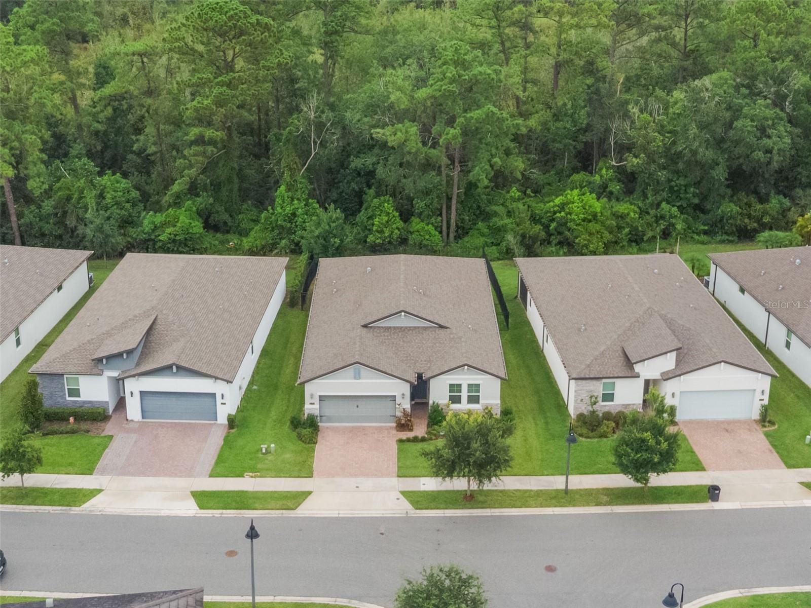 Image 34 of 45 For 2074 Laurelwood Way