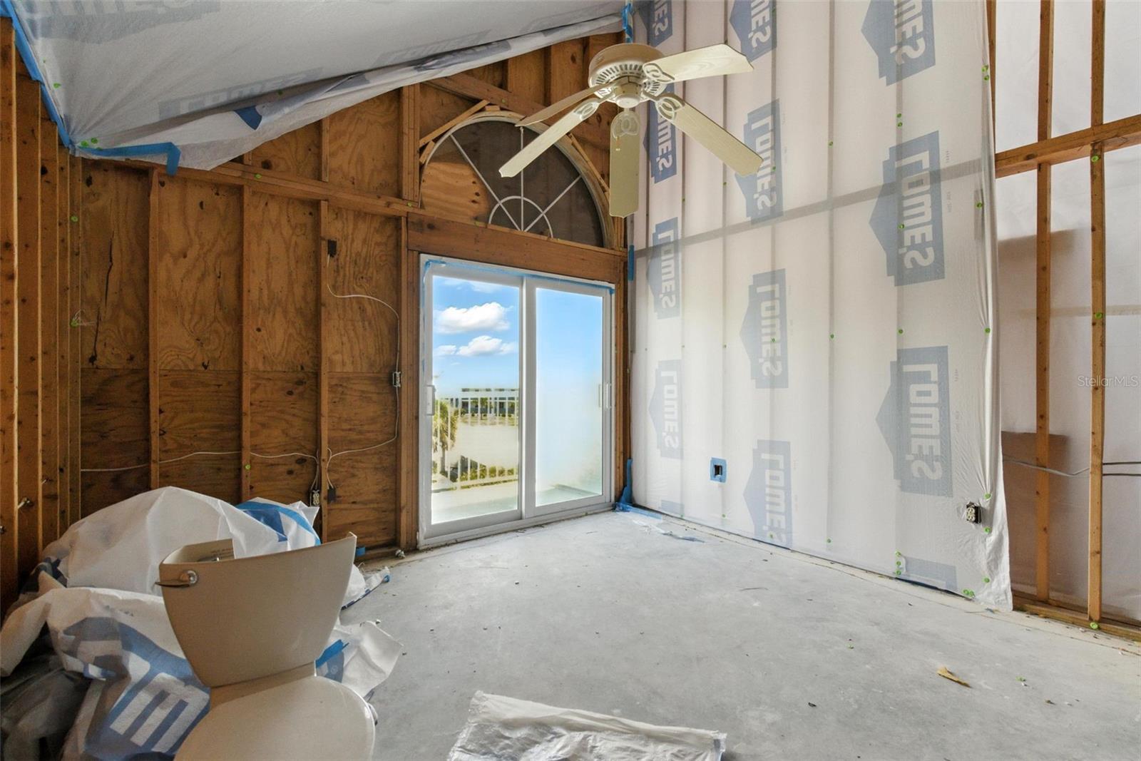 Image 33 of 48 For 6800 Placida Road 279