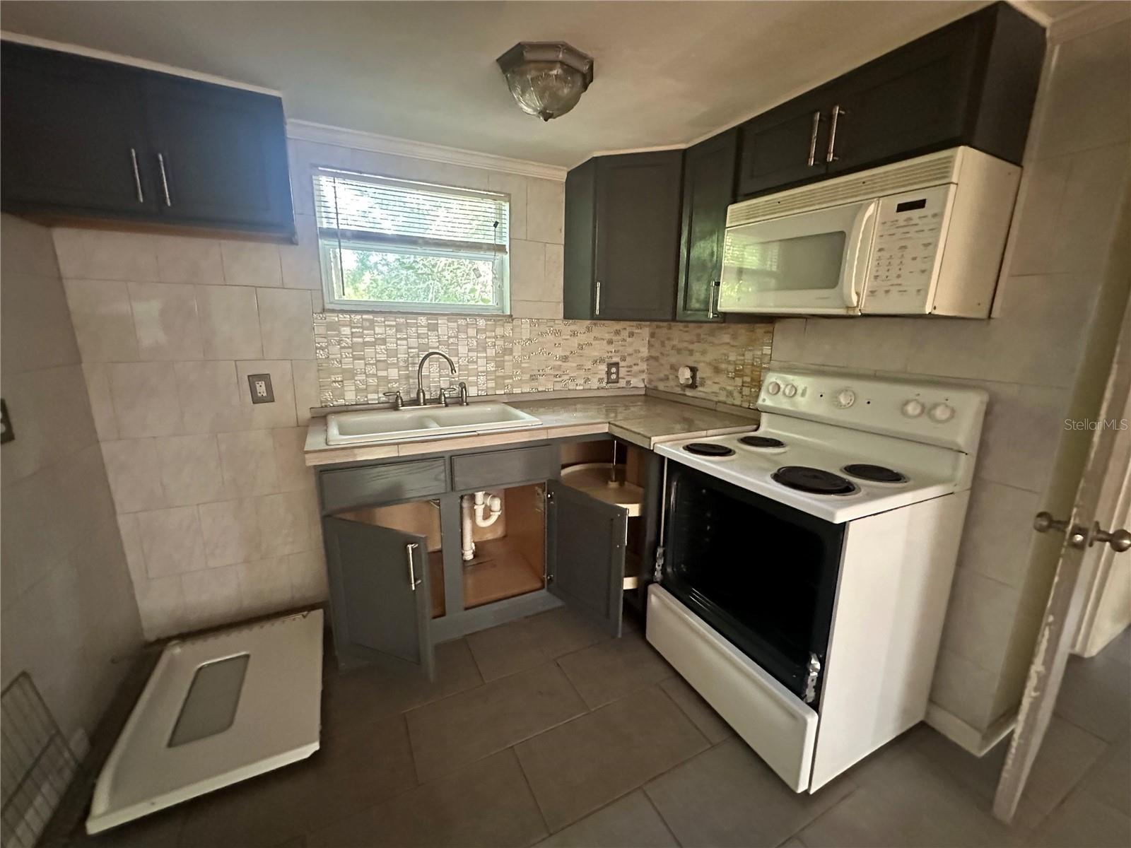 Image 22 of 23 For 708 Crenshaw Street
